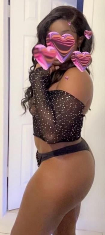 Lynn, 21  female escort, Albuquerque